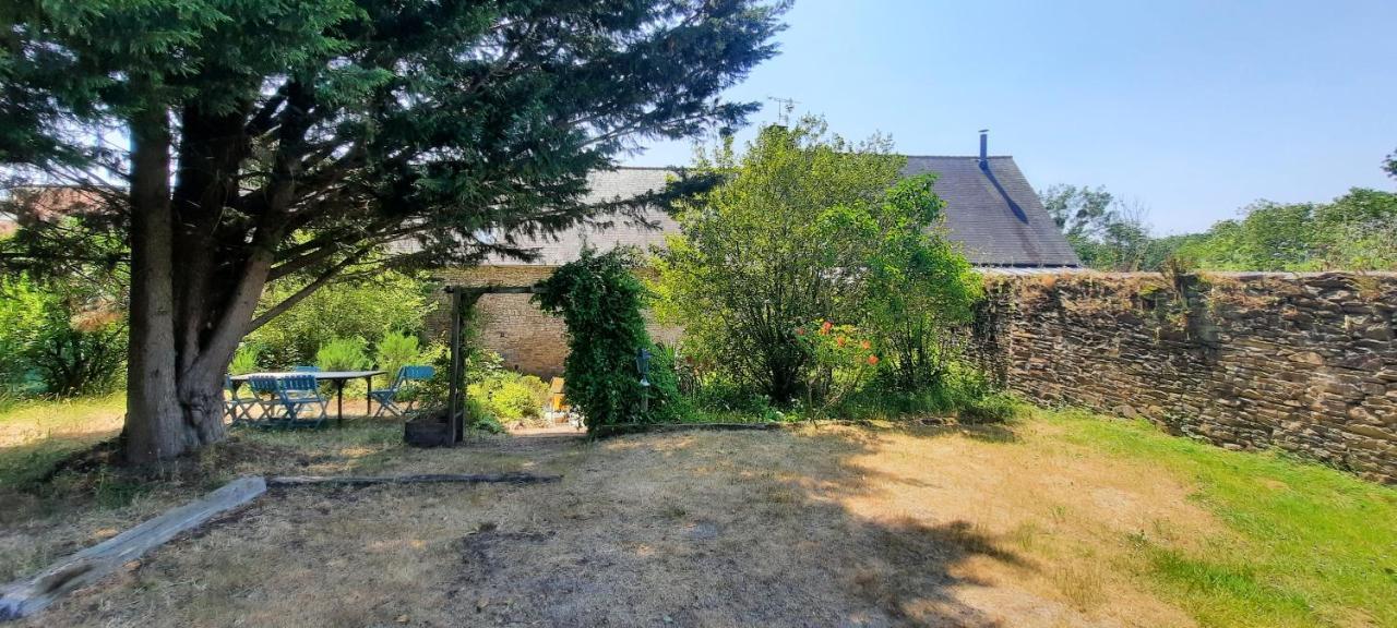 Chambres D'Hotes Domaine La Touche Pleine-Fougères Zewnętrze zdjęcie
